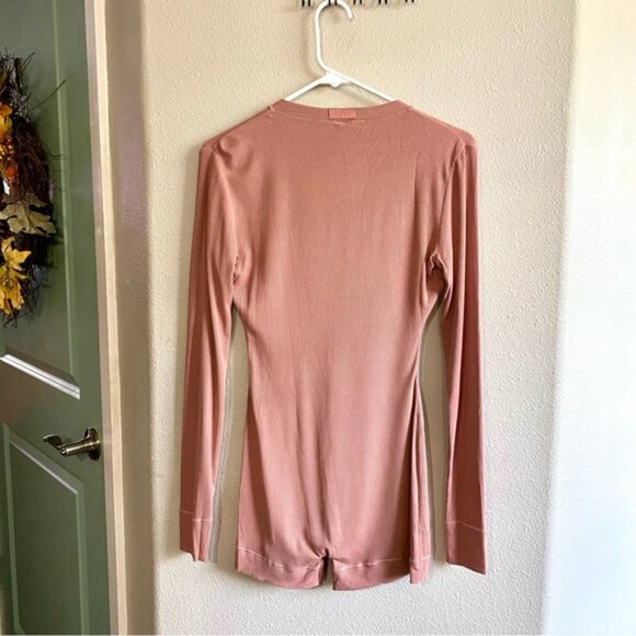 Skims Softlounge button up ribbed pink henley romper size medium - Picture 4 of 6